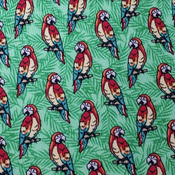 New Vineyard Vines parrots green printed tie - Made in USA